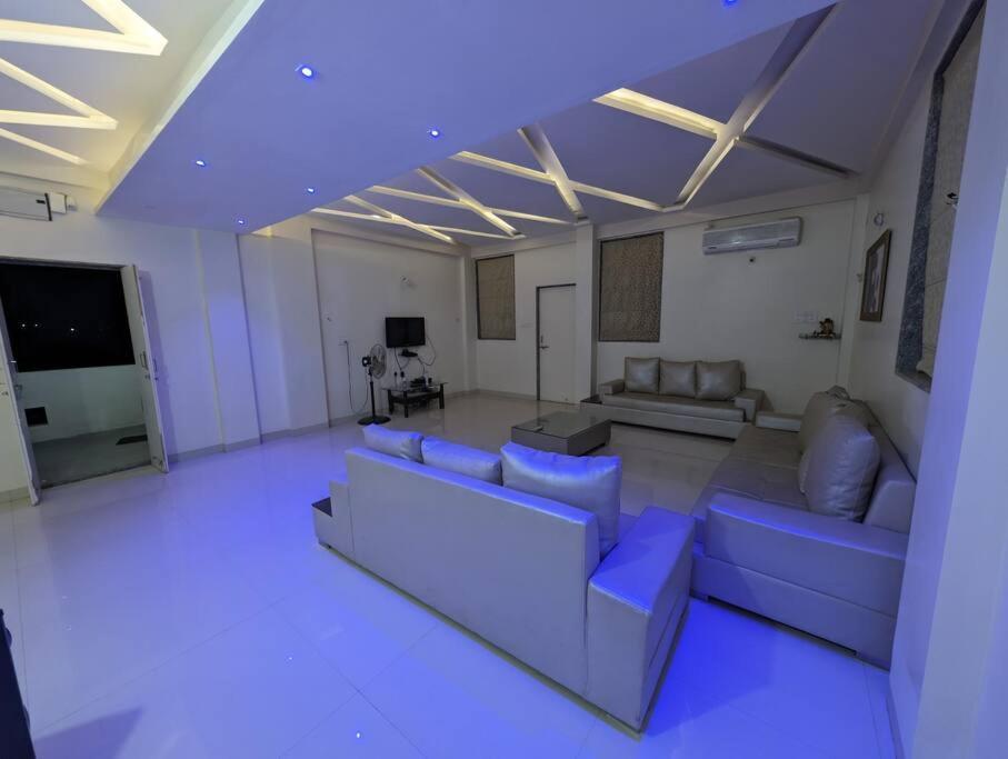 With A Mini Theatre And A Grande Party Lawn Villa Pune